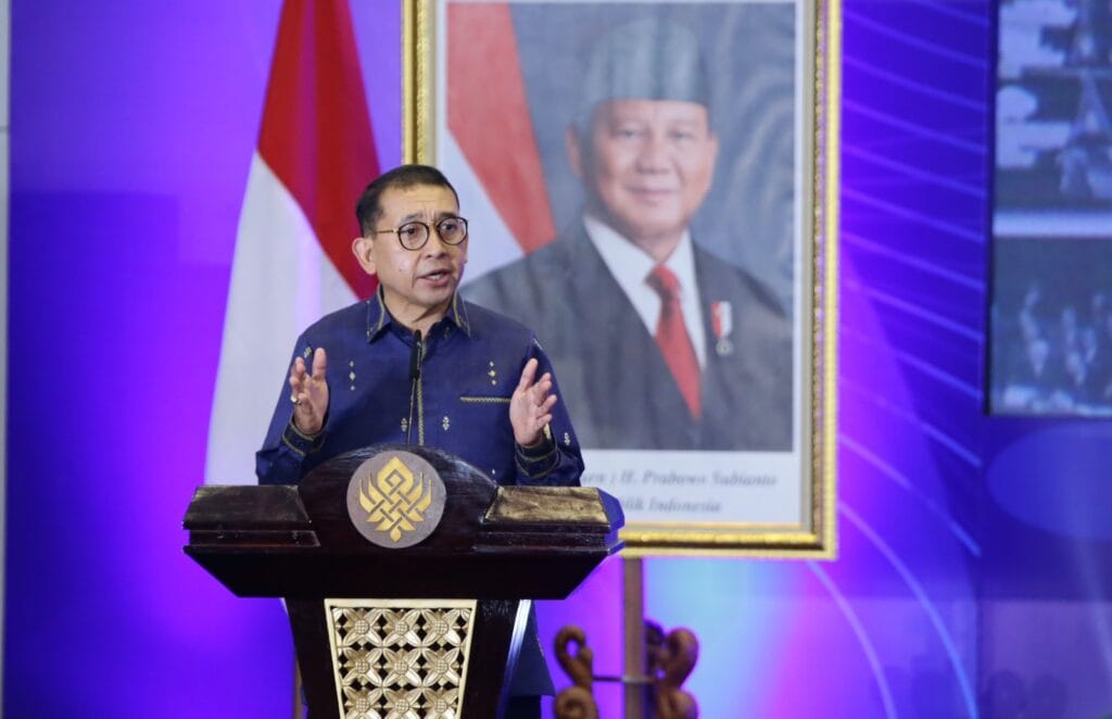 Menteri Kebudayaan RI, Fadli Zon, memberikan pemaparan
