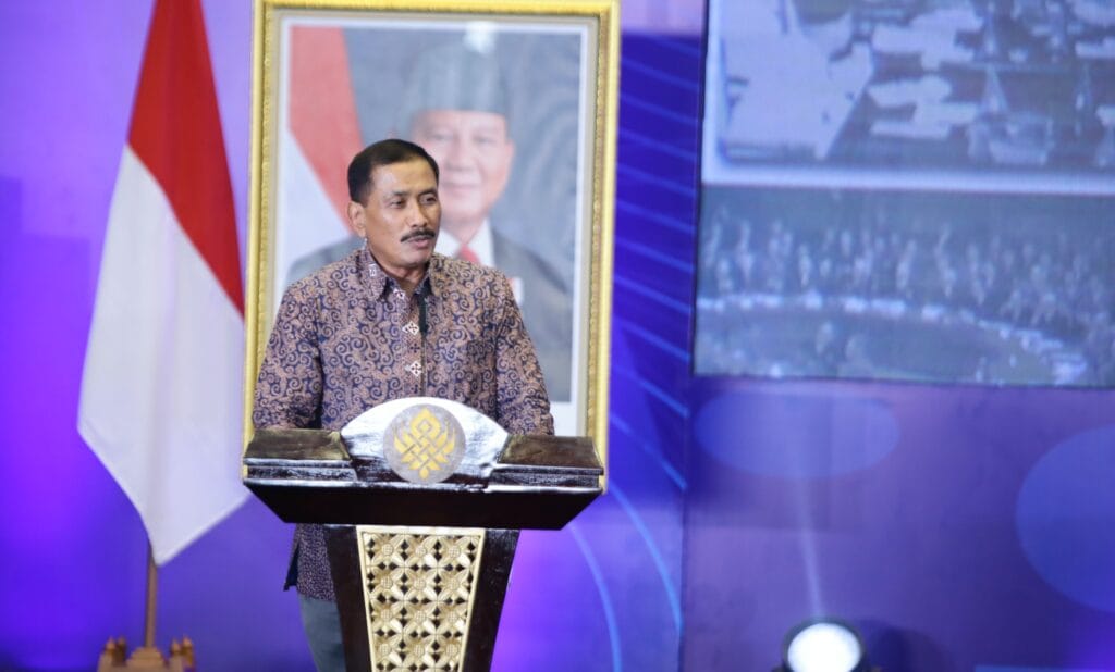 Editor Umum Penulisan Ulang Sejarah Nasional Indonesia, Singgih Tri Sulistiyono